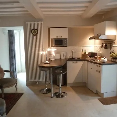 Holiday home La Berlue Bayeux Saint-Vigor-le-Grand